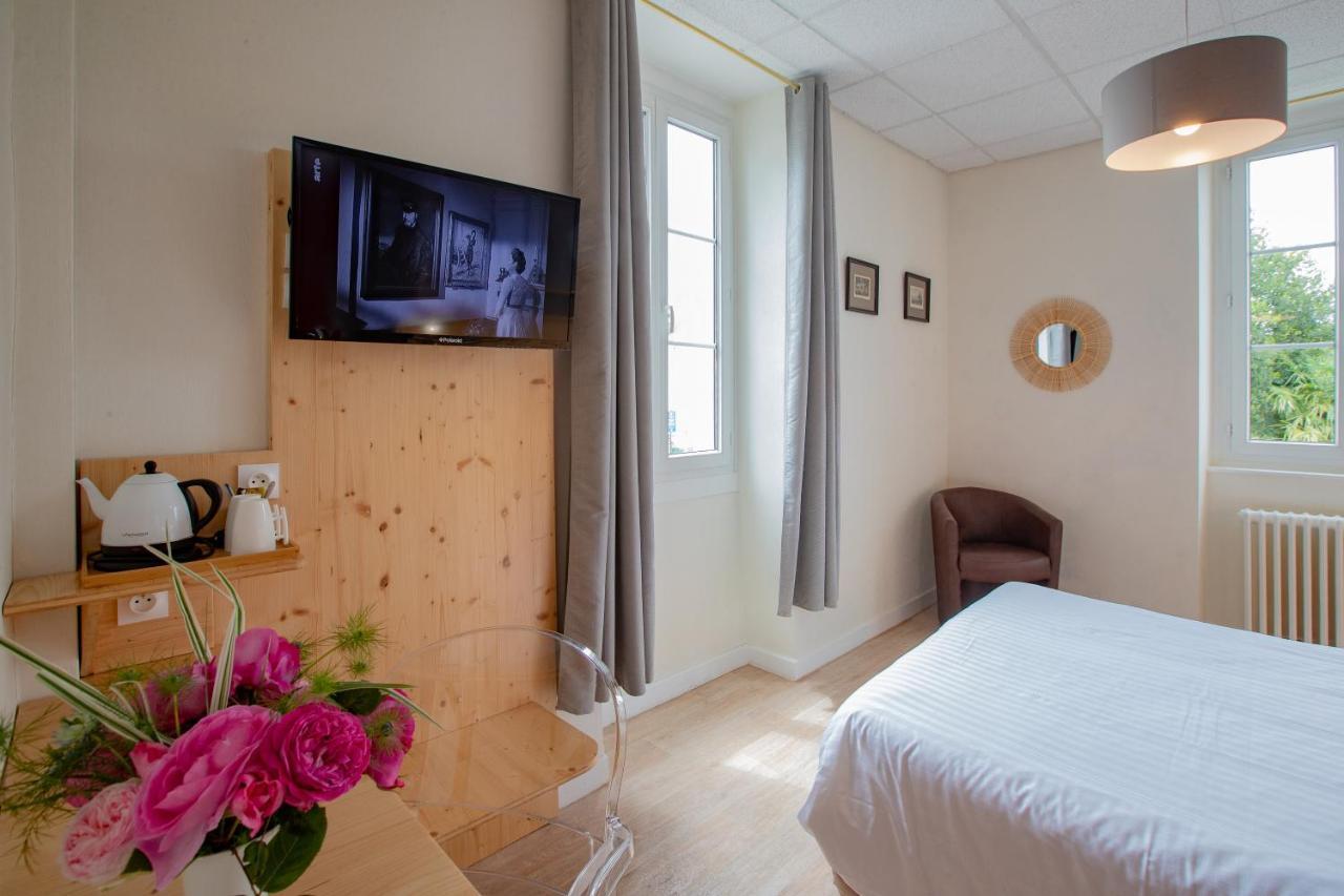 Hostellerie Du Parc Cambo-les-Bains Exteriör bild