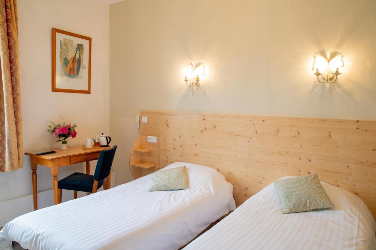 Hostellerie Du Parc Cambo-les-Bains Exteriör bild