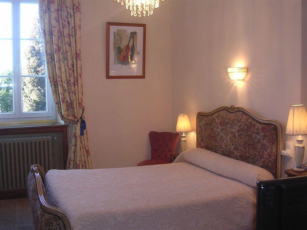 Hostellerie Du Parc Cambo-les-Bains Exteriör bild